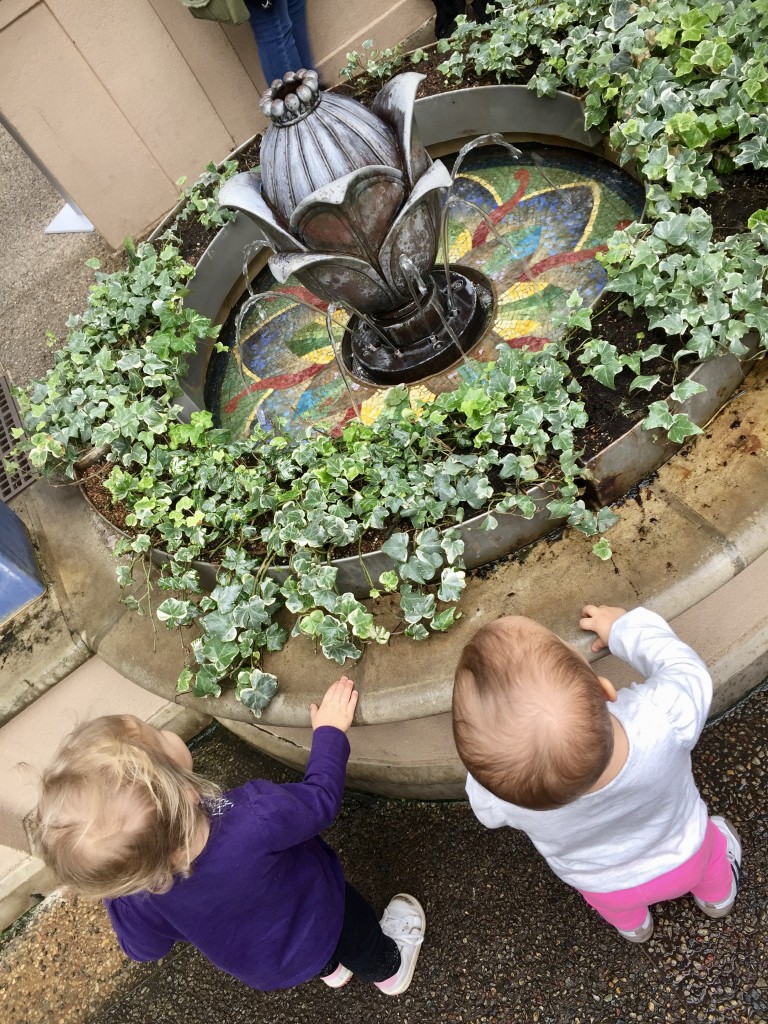 kids fountain